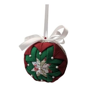 Hand crafted ornament decor ball  green red
